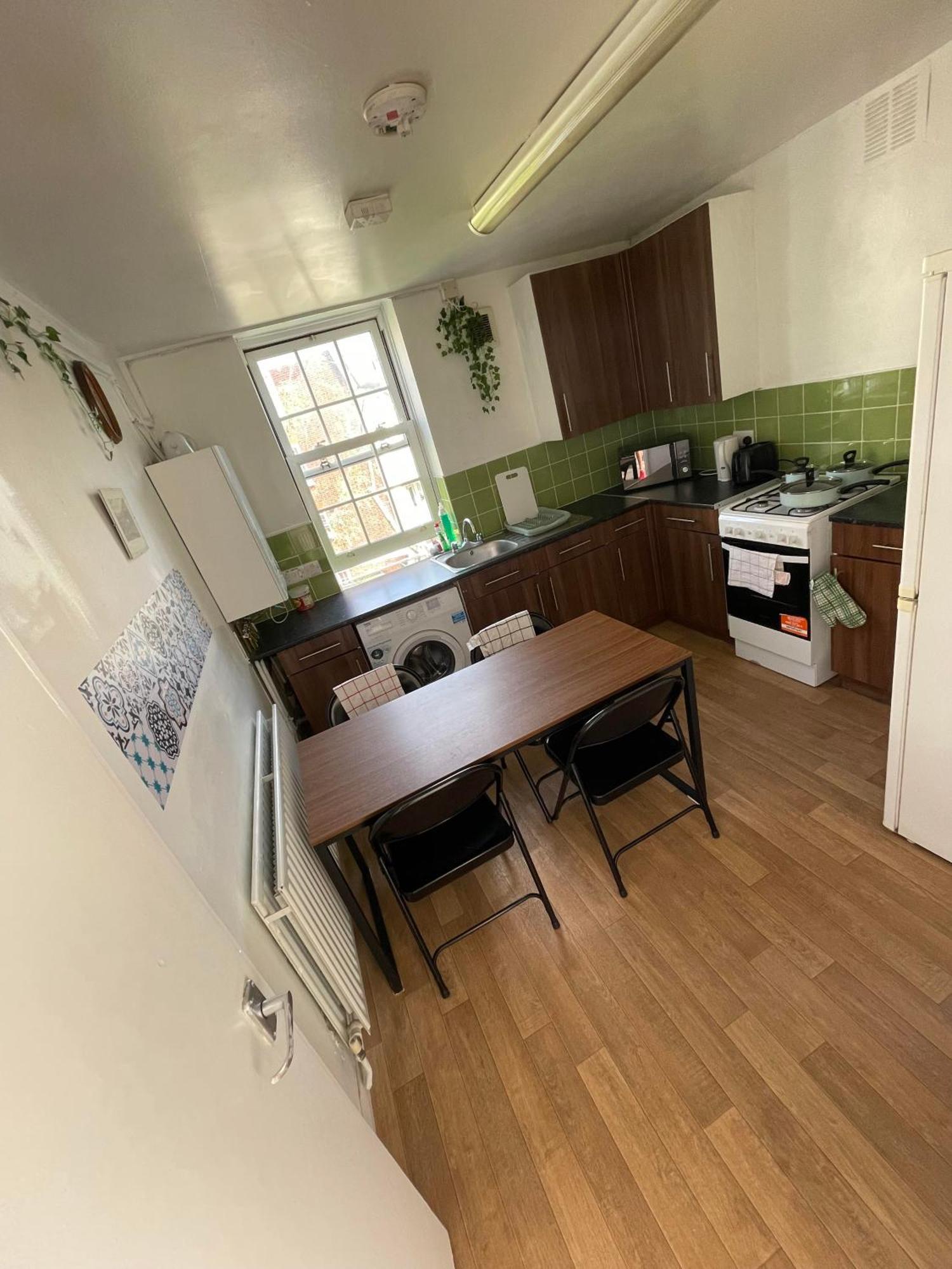 2 Bedrooms Near St Pancras King's Cross Station, Apartamento